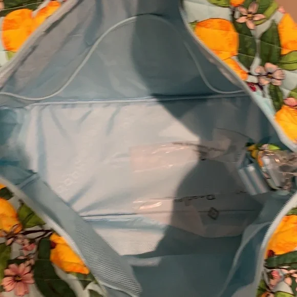 NWT vera bradley grand traveler duffel bag lemon grove - Picture 7 of 10